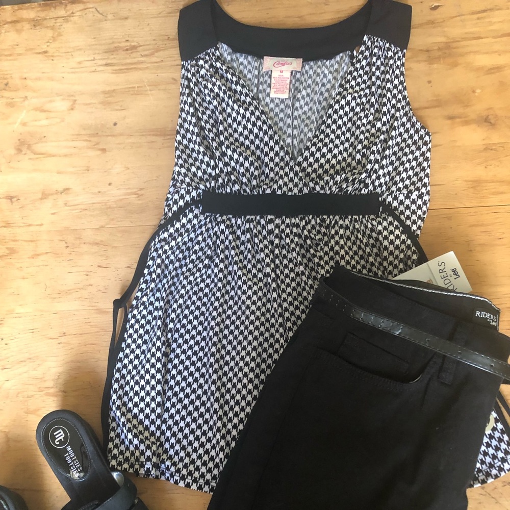 Houndstooth work blouse